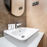 Ola Living Music Apartment